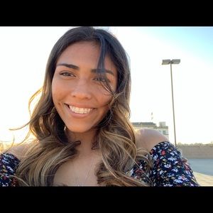 Meet your Posher, Kendra